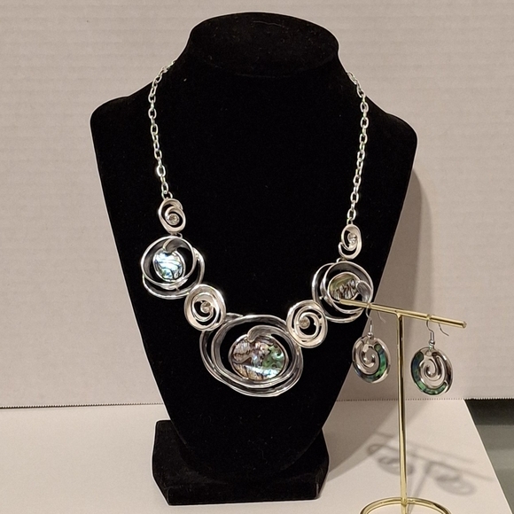 Abalone And Silver Necklace And Earrings Set - Picture 1 of 7